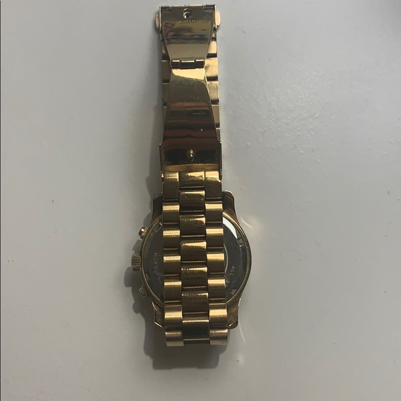 Michael Kors Gold Watch - Picture 2 of 3